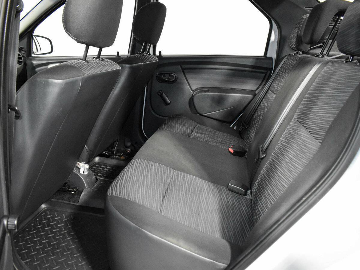 Купить Renault Logan с пробегом. Фото: #10