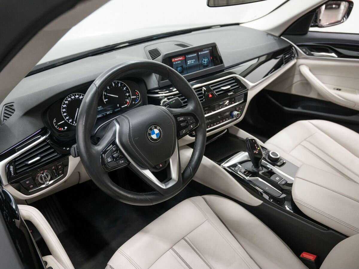 Купить BMW 5 серии с пробегом. Фото: #11