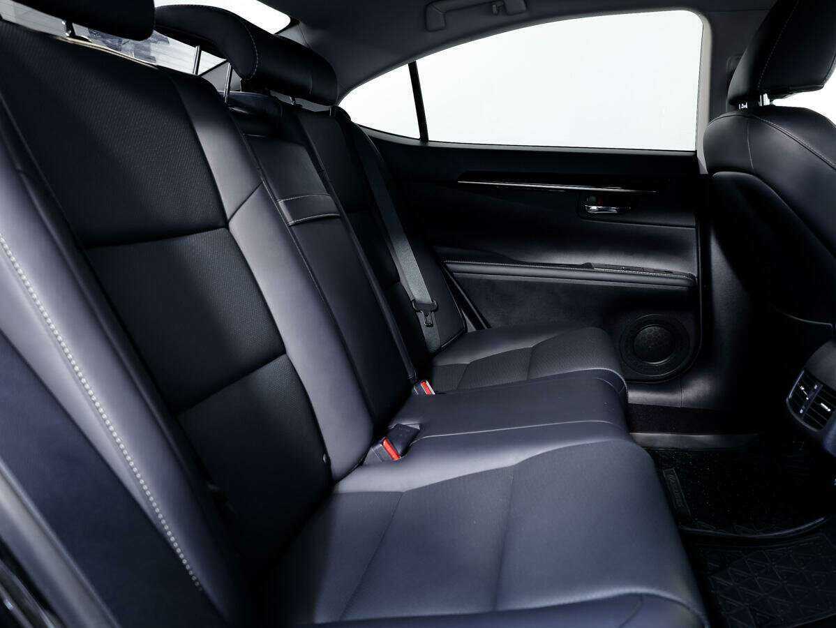 Купить Lexus ES с пробегом. Фото: #11