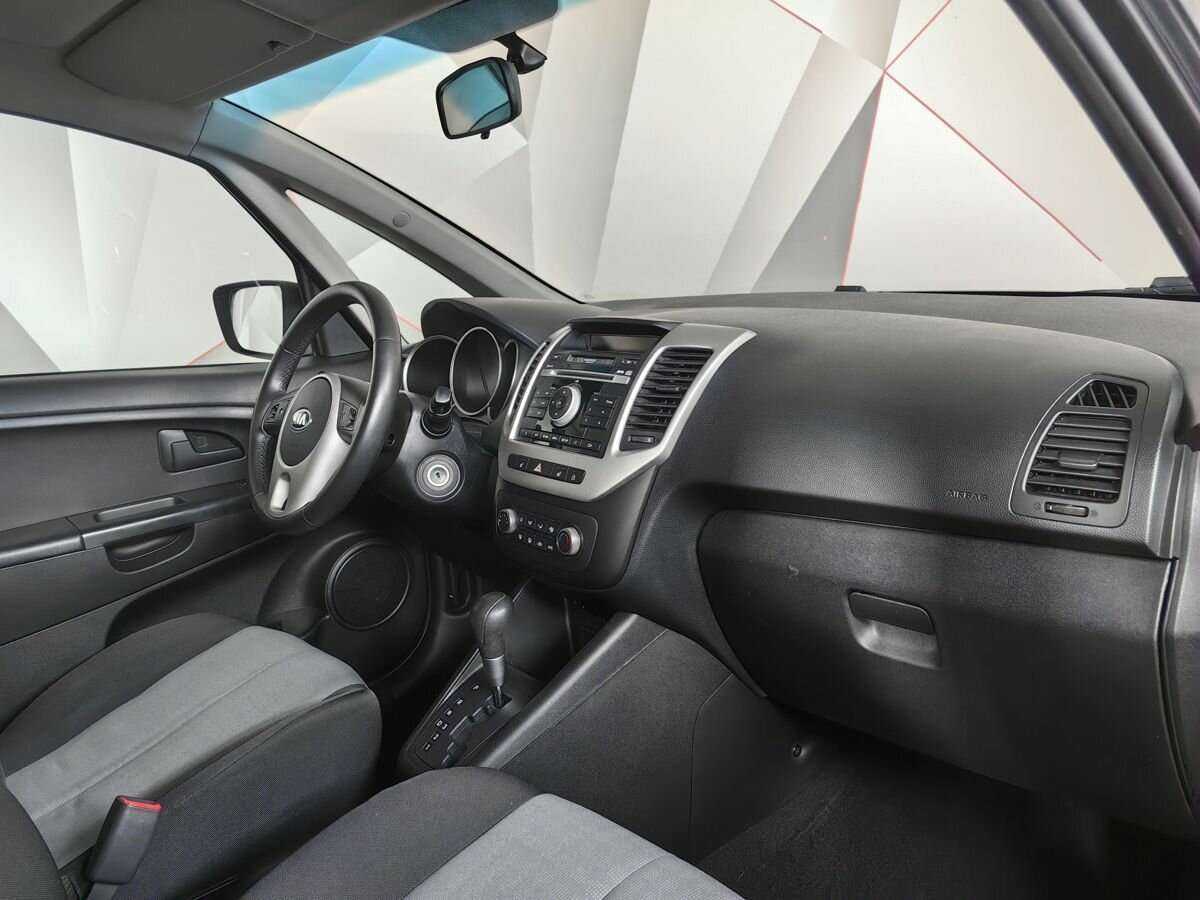 Купить Kia Venga с пробегом. Фото: #8