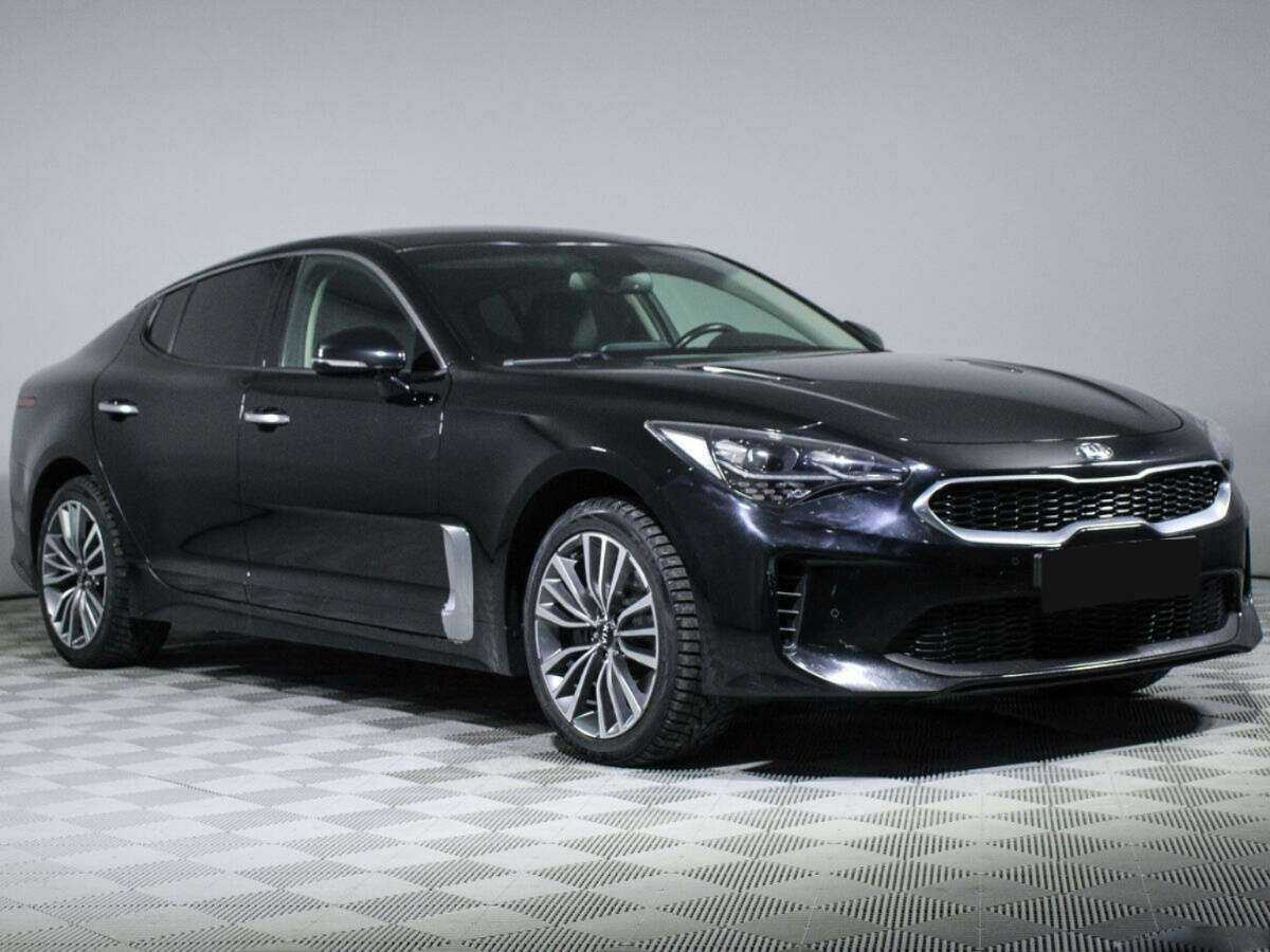 Купить Kia Stinger с пробегом. Фото: #2