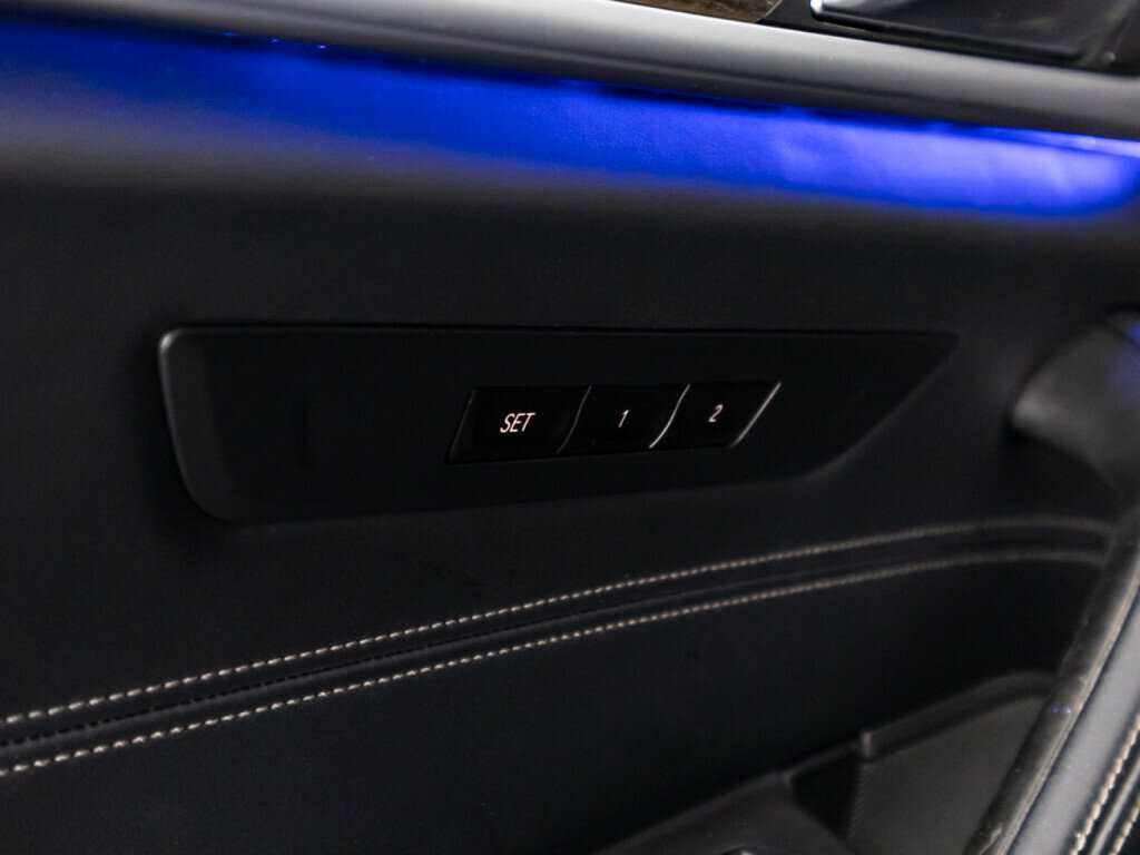 Купить BMW 5 серии с пробегом. Фото: #17