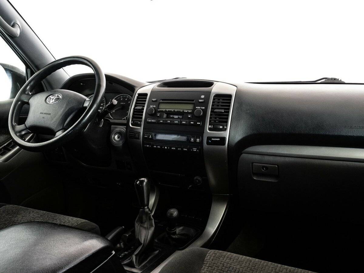 Купить Toyota Land Cruiser Prado с пробегом. Фото: #5