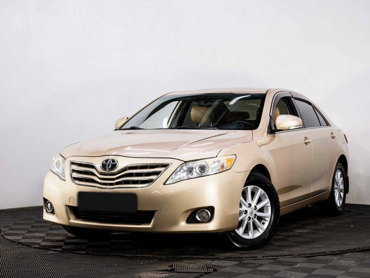 Купить Toyota Camry с пробегом. Фото: #0