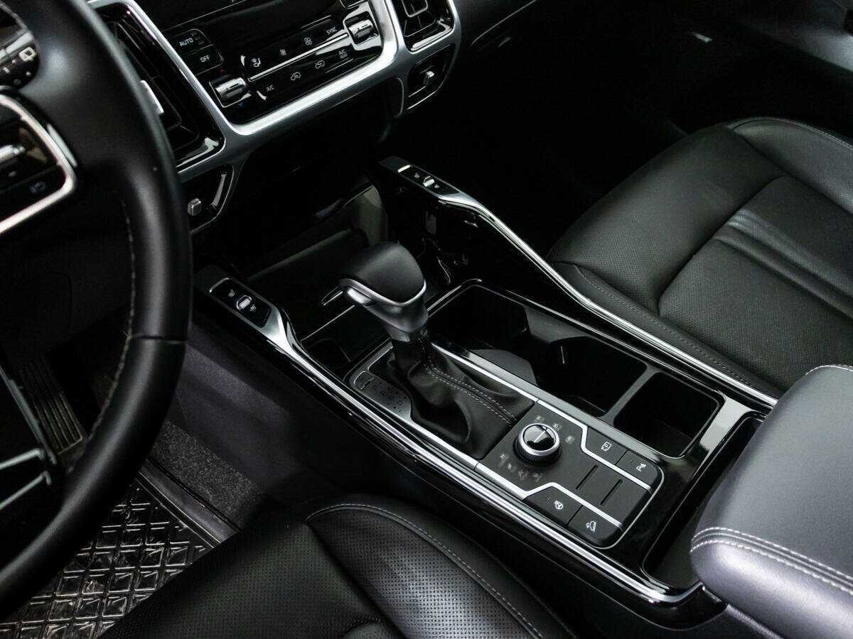 Купить Kia Sorento с пробегом. Фото: #20