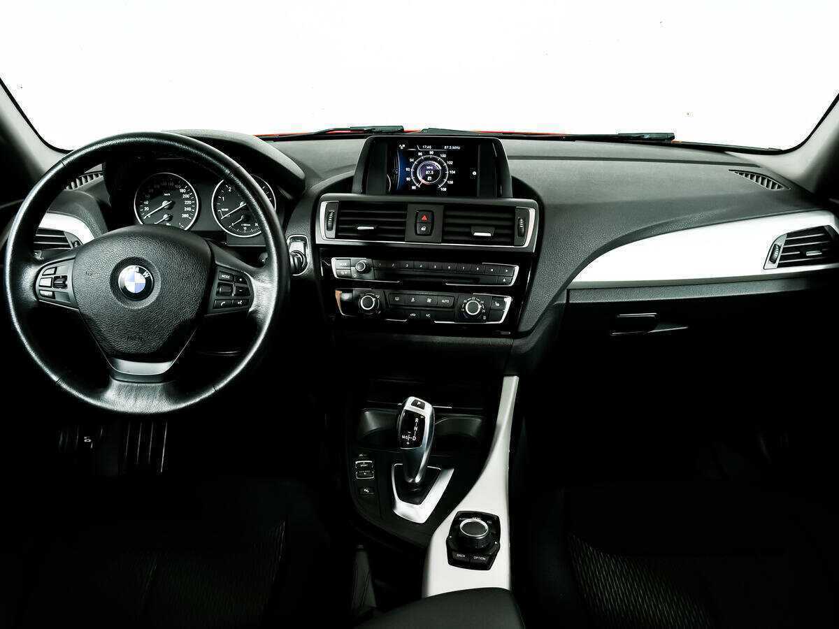 Купить BMW 1 серии с пробегом. Фото: #10