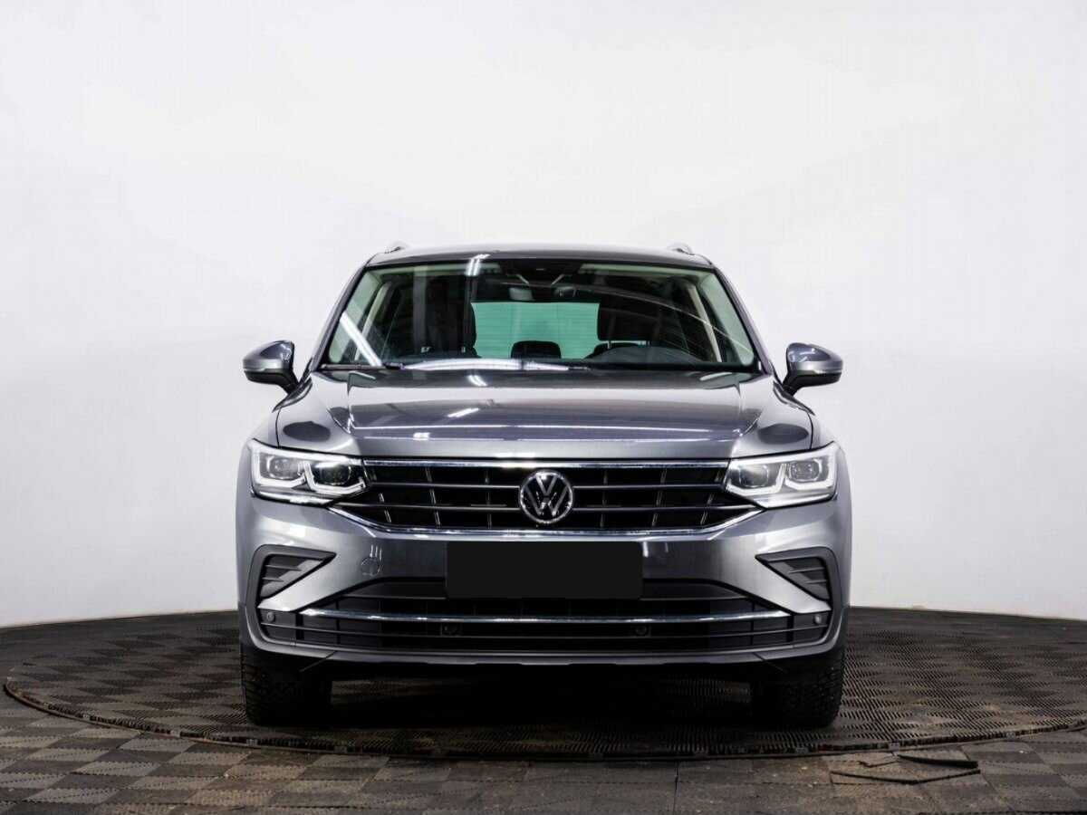 Купить Volkswagen Tiguan с пробегом. Фото: #1