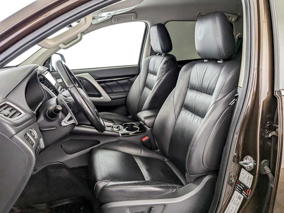 Купить Mitsubishi Pajero Sport с пробегом. Фото: #15