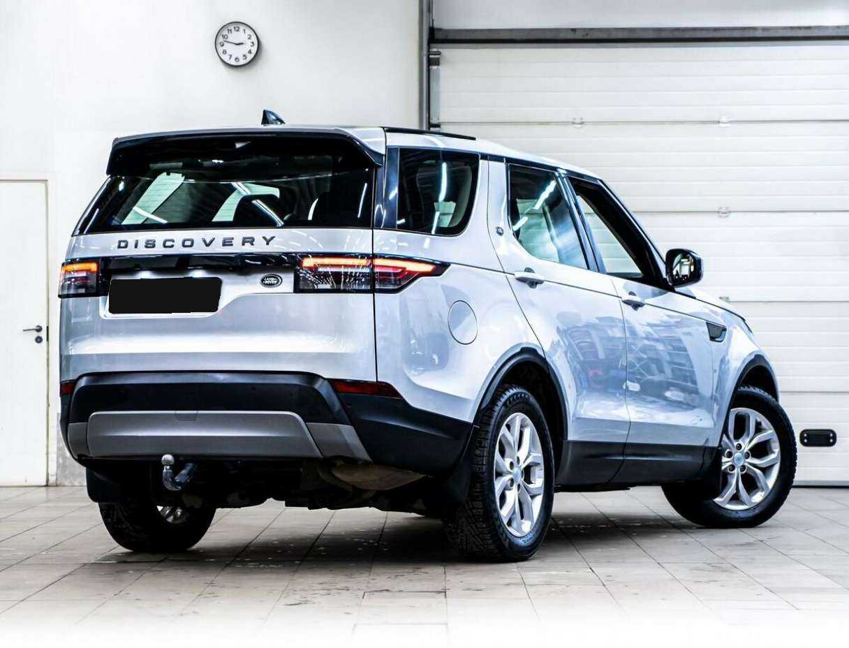 Купить Land Rover Discovery с пробегом. Фото: #2