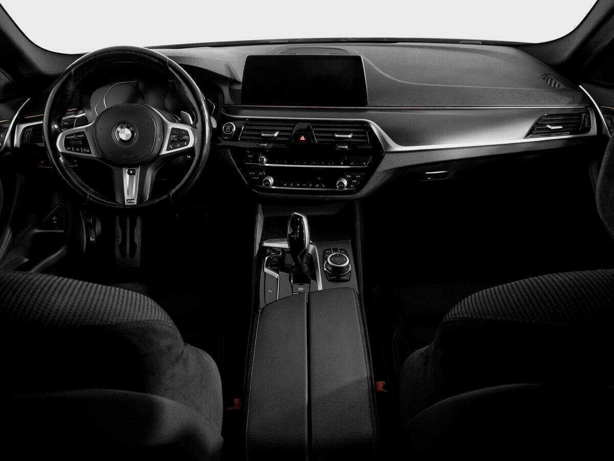 Купить BMW 5 серии с пробегом. Фото: #11