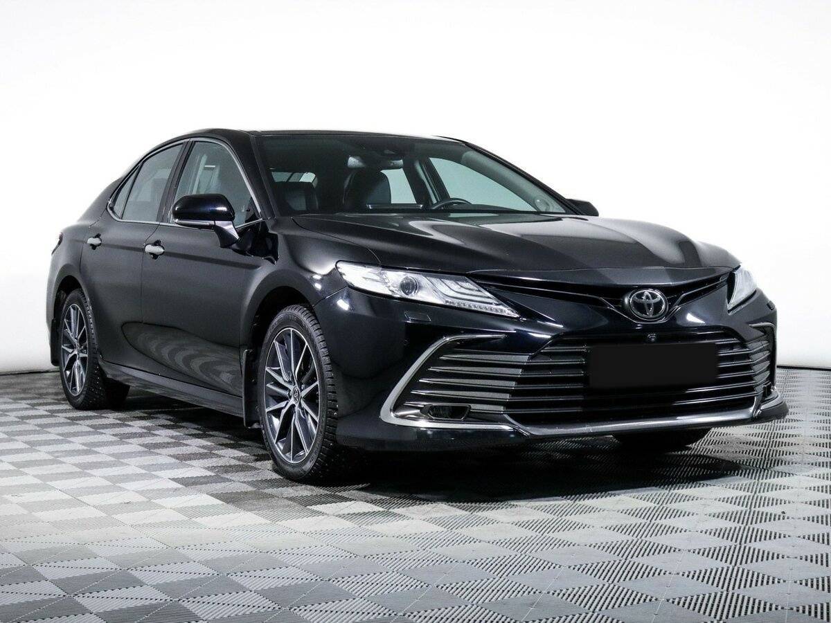 Купить Toyota Camry с пробегом. Фото: #2