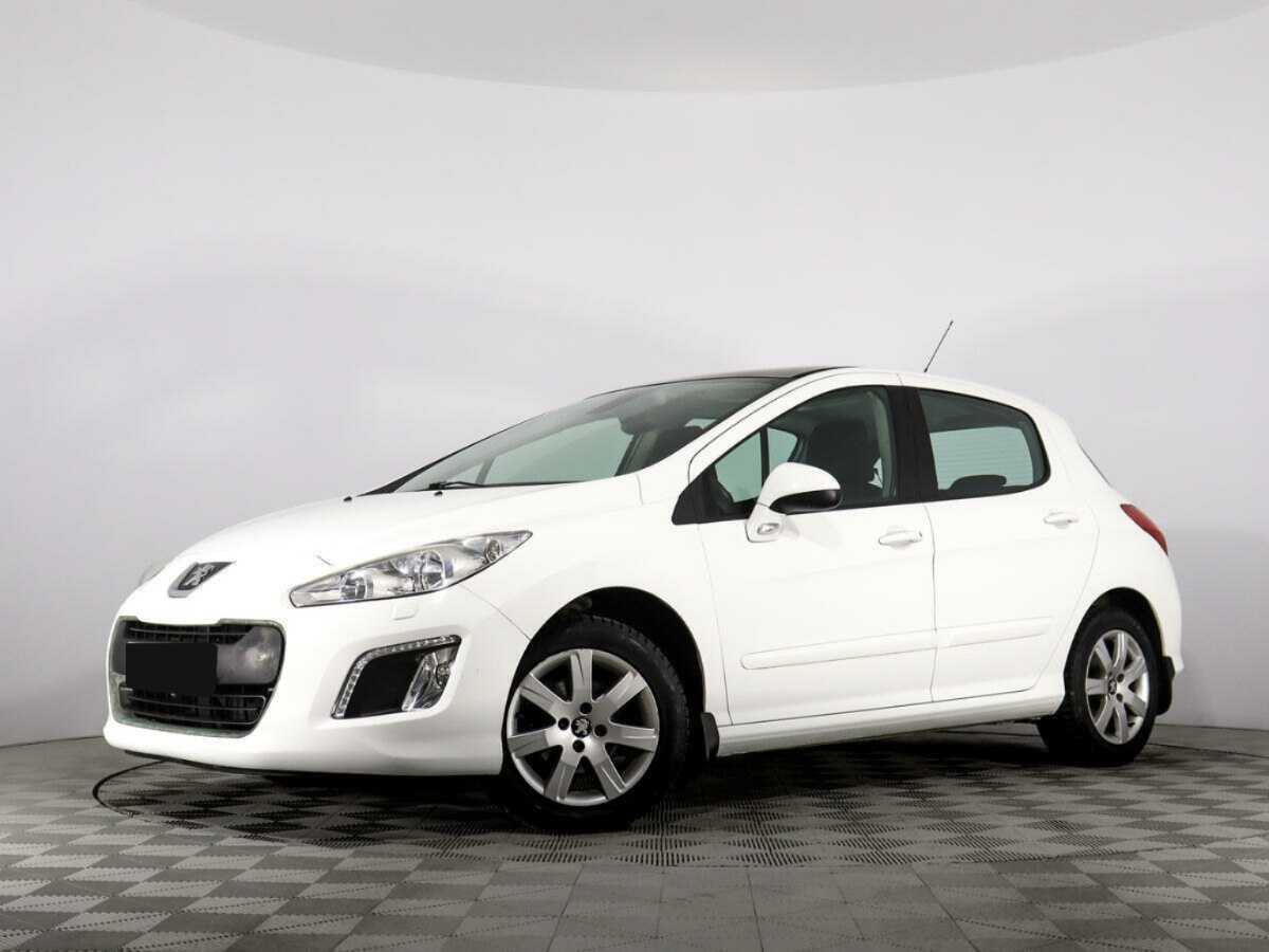 Купить Peugeot 308 с пробегом. Посмотреть фото