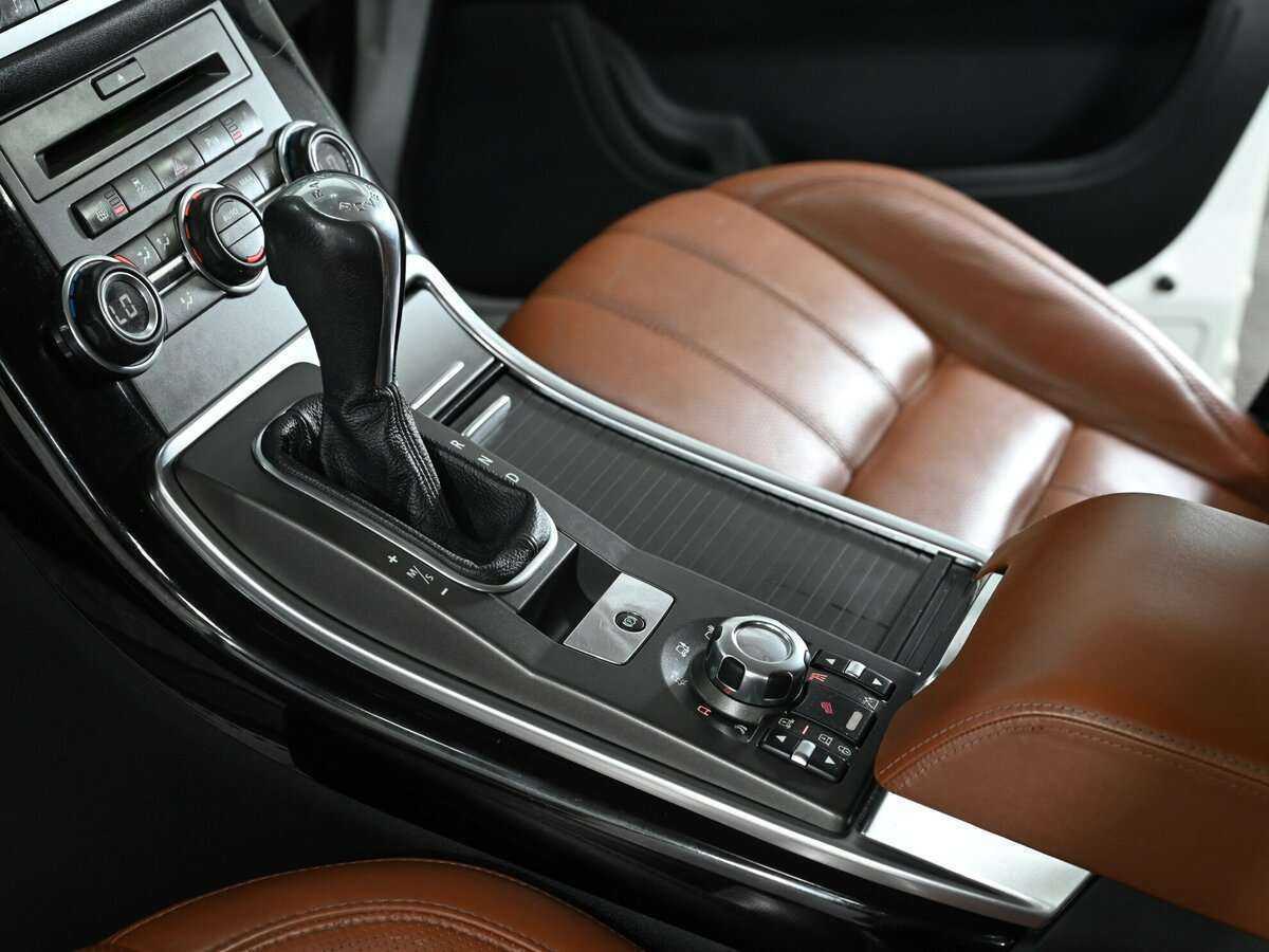 Купить Land Rover Range Rover Sport с пробегом. Фото: #10