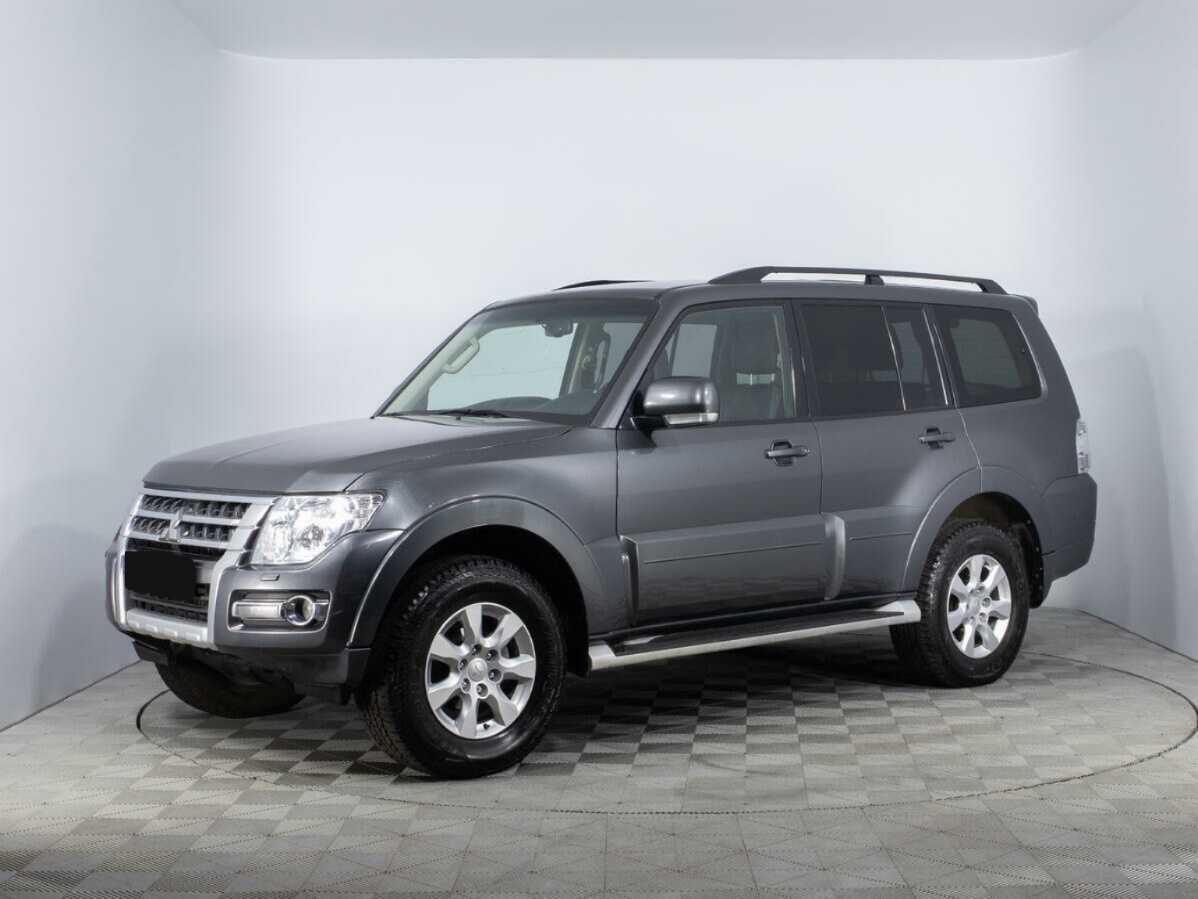 Купить Mitsubishi Pajero с пробегом. Посмотреть фото
