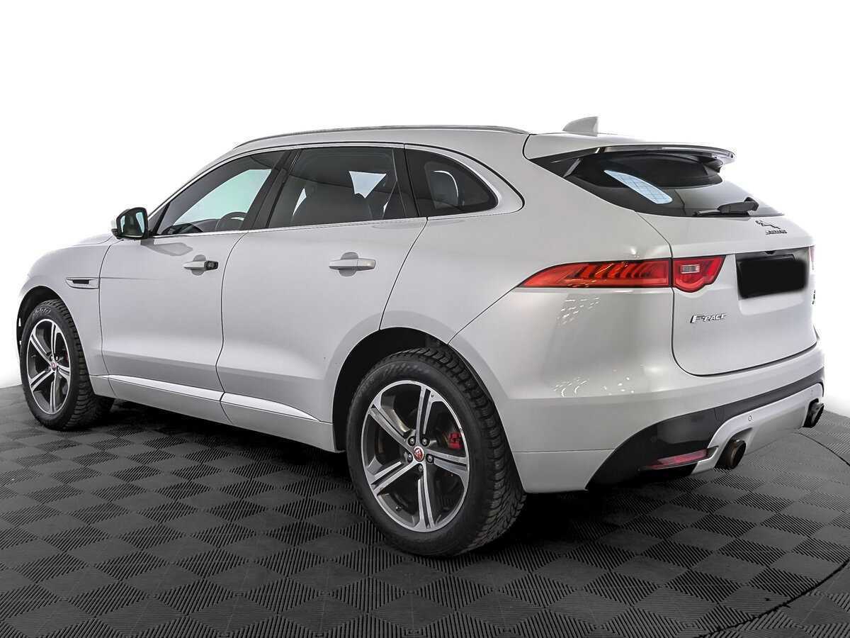 Купить Jaguar F-Pace с пробегом. Фото: #6