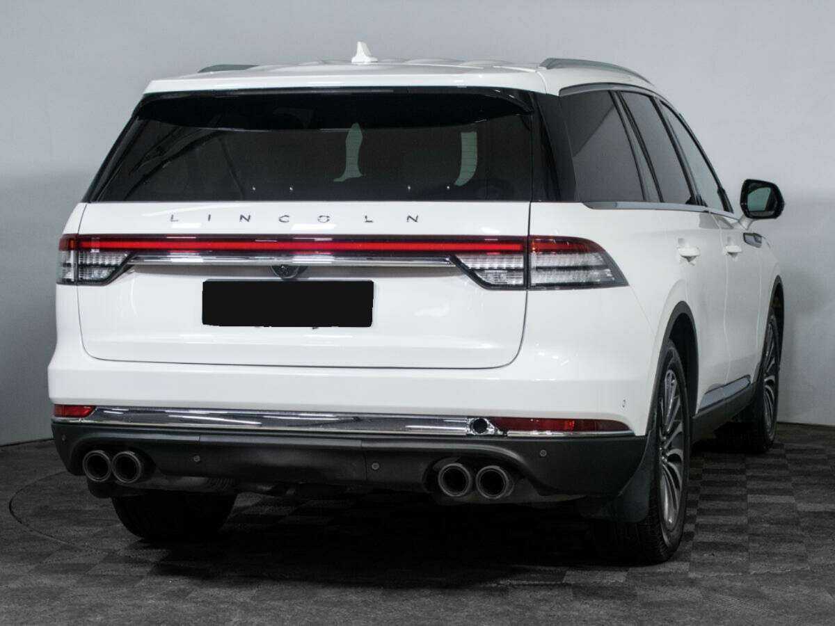 Купить Lincoln Aviator с пробегом. Фото: #3