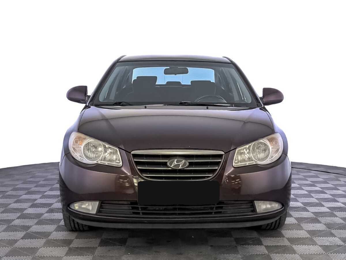 Купить Hyundai Elantra с пробегом. Фото: #1