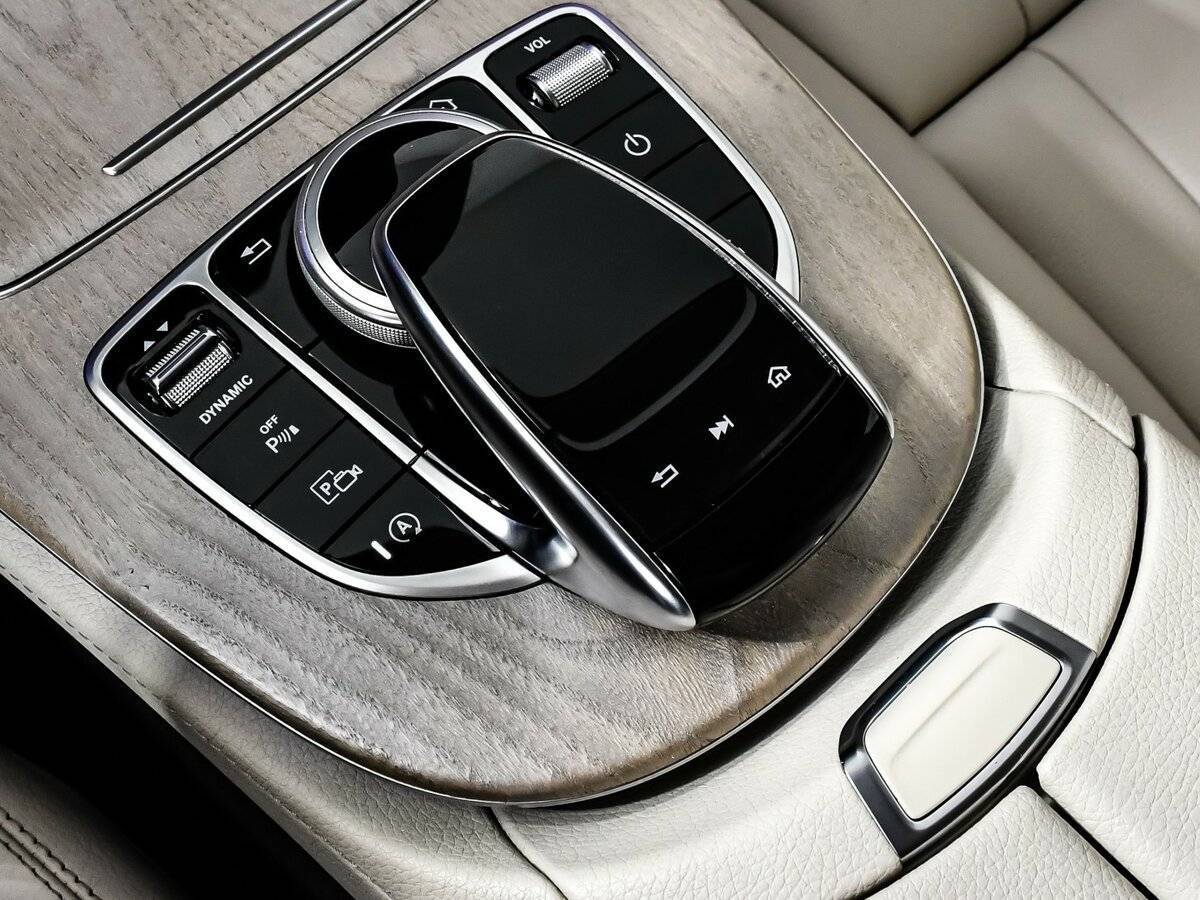 Купить Mercedes-Benz E-Класс с пробегом. Фото: #17