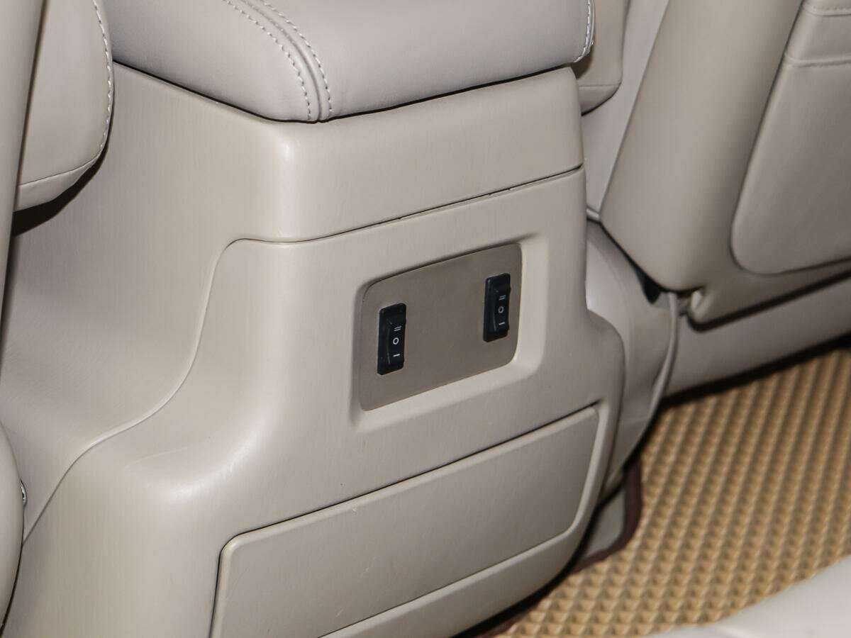 Купить Lexus LX с пробегом. Фото: #25