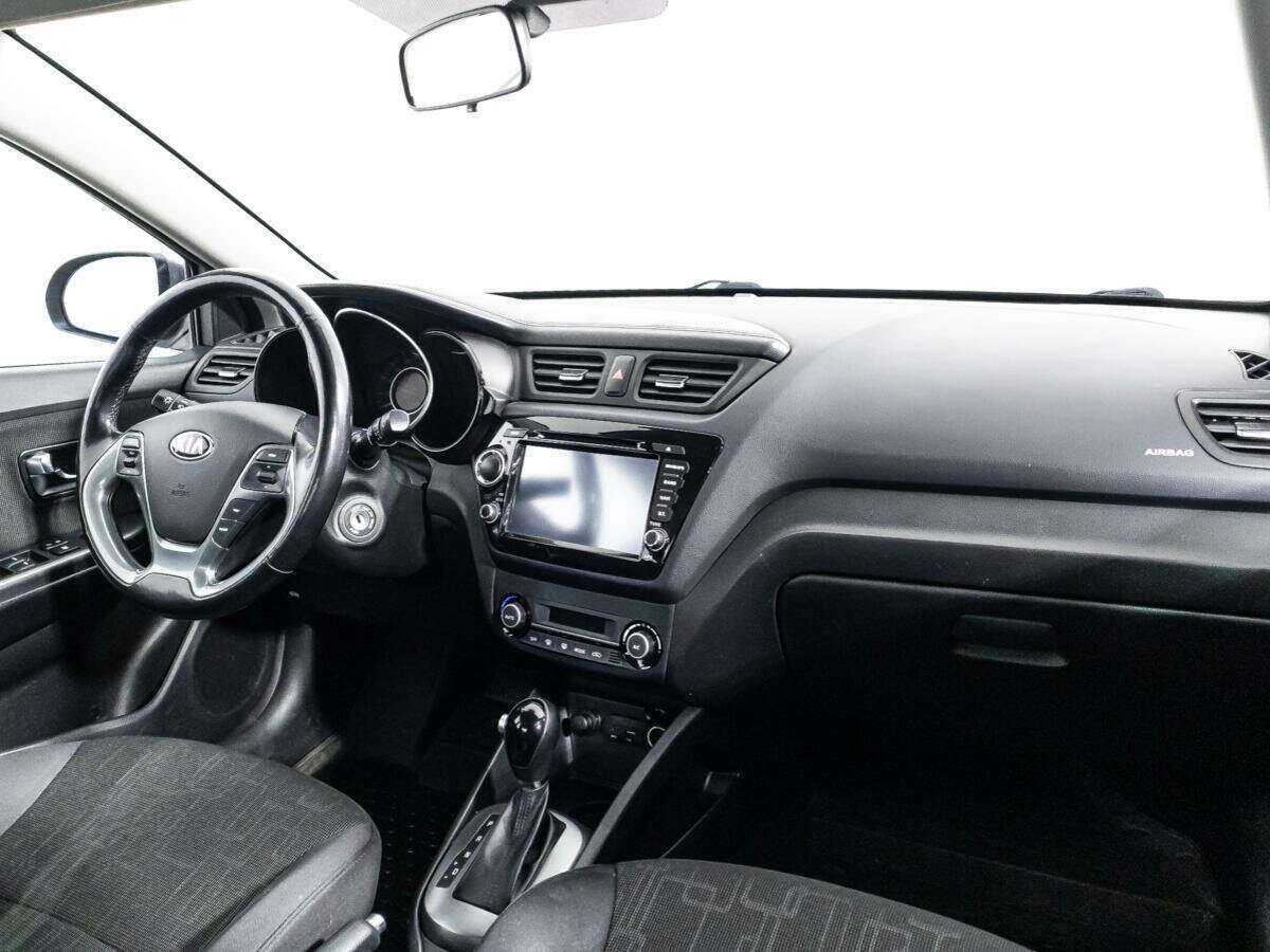 Купить Kia Rio с пробегом. Фото: #8