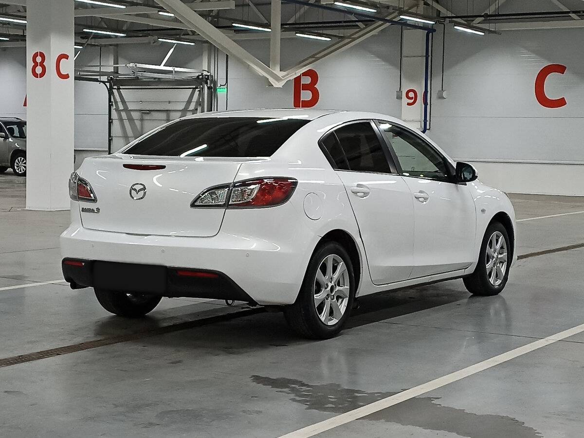 Купить Mazda 3 с пробегом. Фото: #4