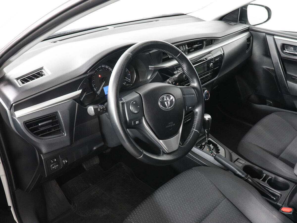 Купить Toyota Corolla с пробегом. Фото: #8