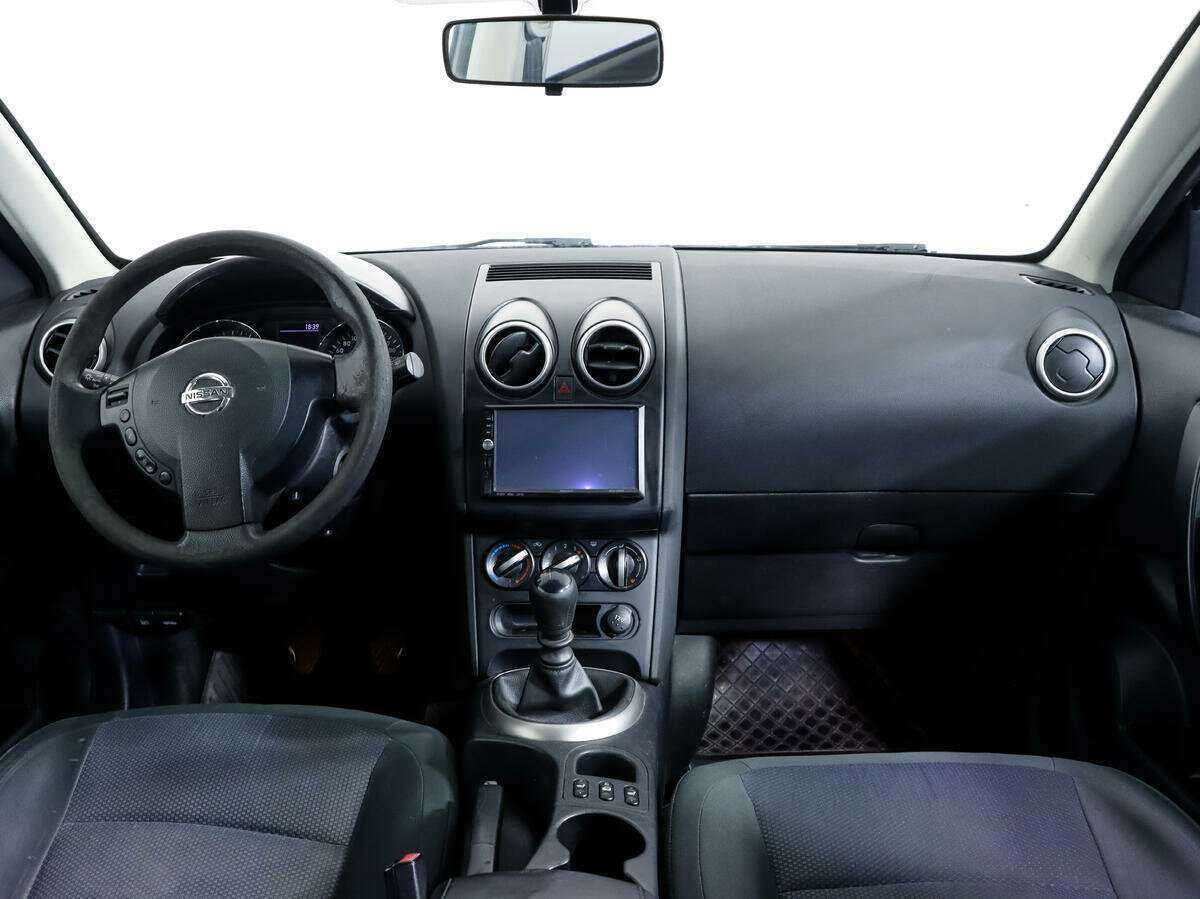 Купить Nissan Qashqai+2 с пробегом. Фото: #9
