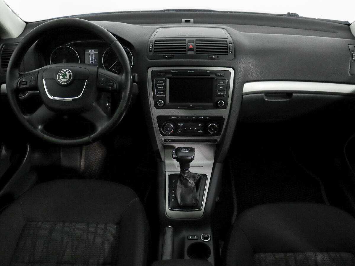 Купить Skoda Octavia с пробегом. Фото: #9