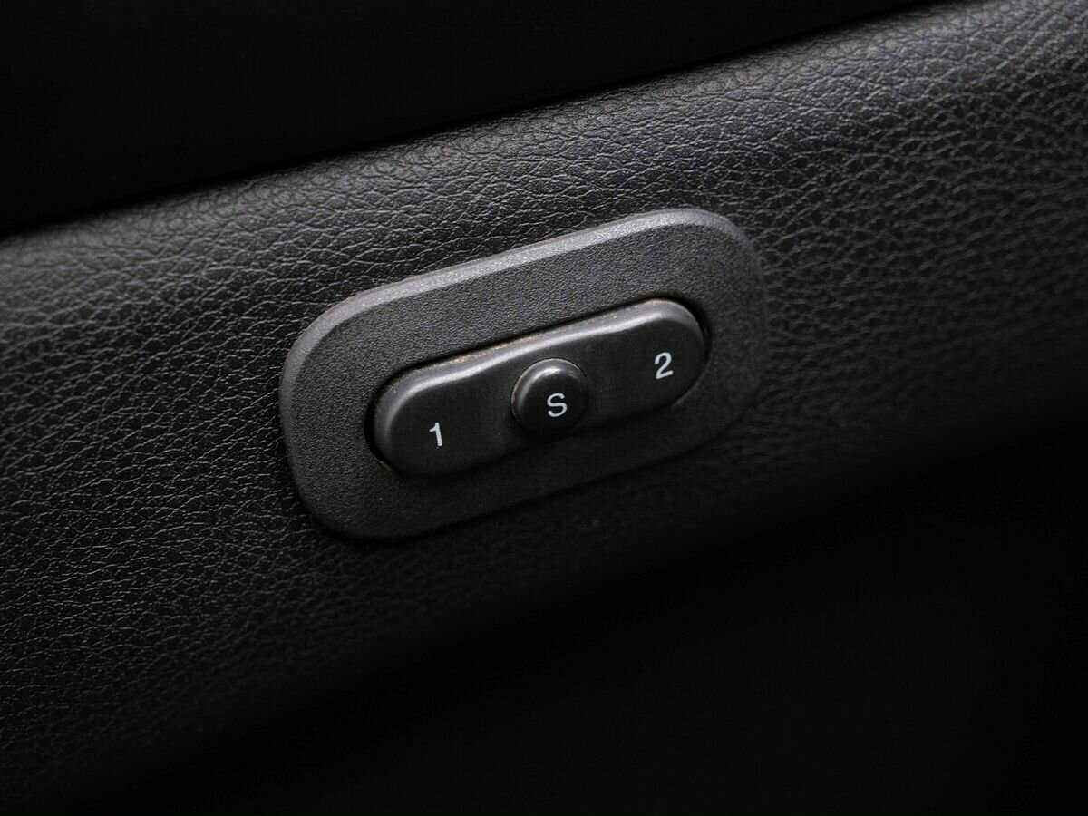 Купить Jeep Grand Cherokee с пробегом. Фото: #21