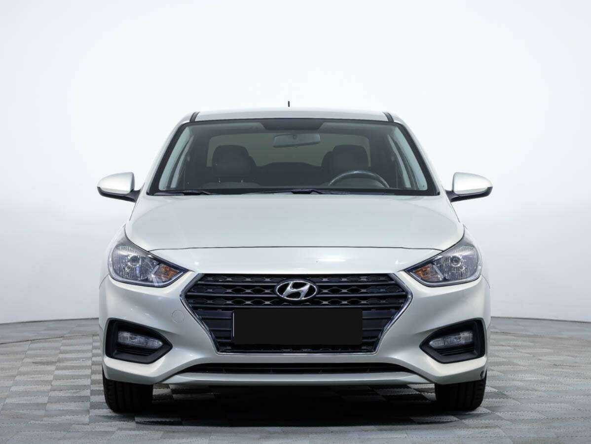 Купить Hyundai Solaris с пробегом. Посмотреть фото