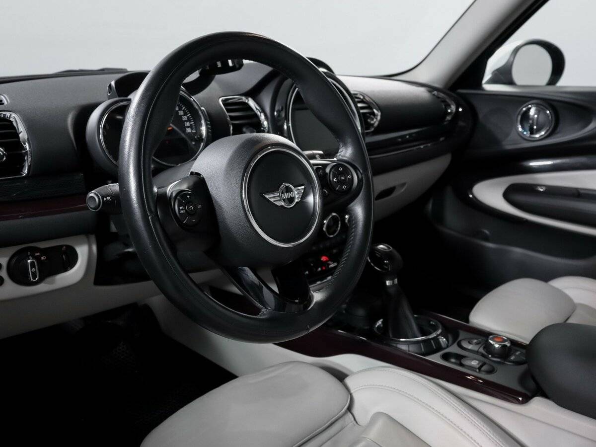 Купить Mini Clubman с пробегом. Фото: #13