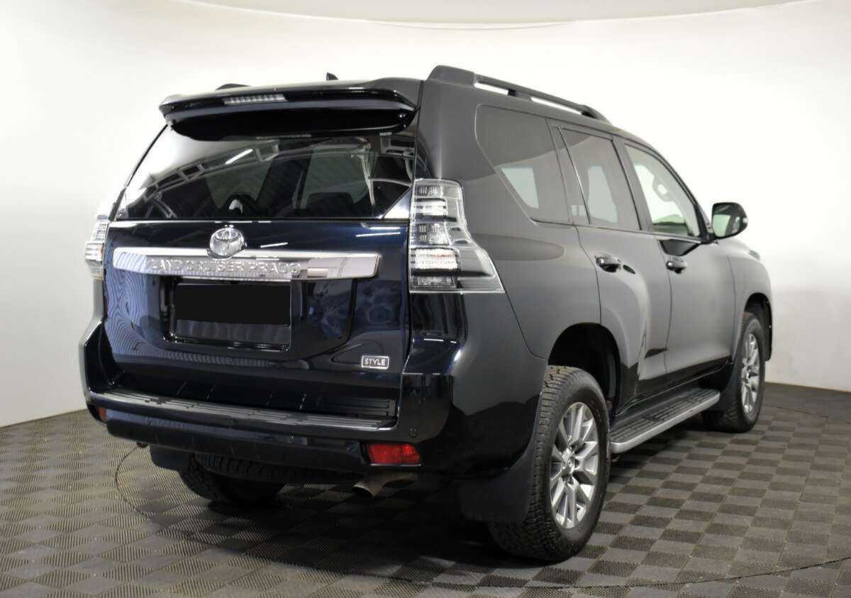 Купить Toyota Land Cruiser Prado с пробегом. Фото: #3