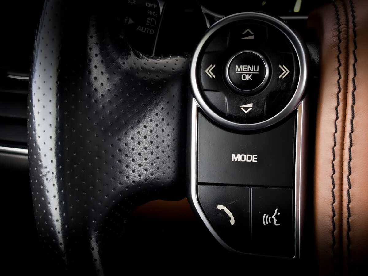 Купить Land Rover Range Rover Sport с пробегом. Фото: #29