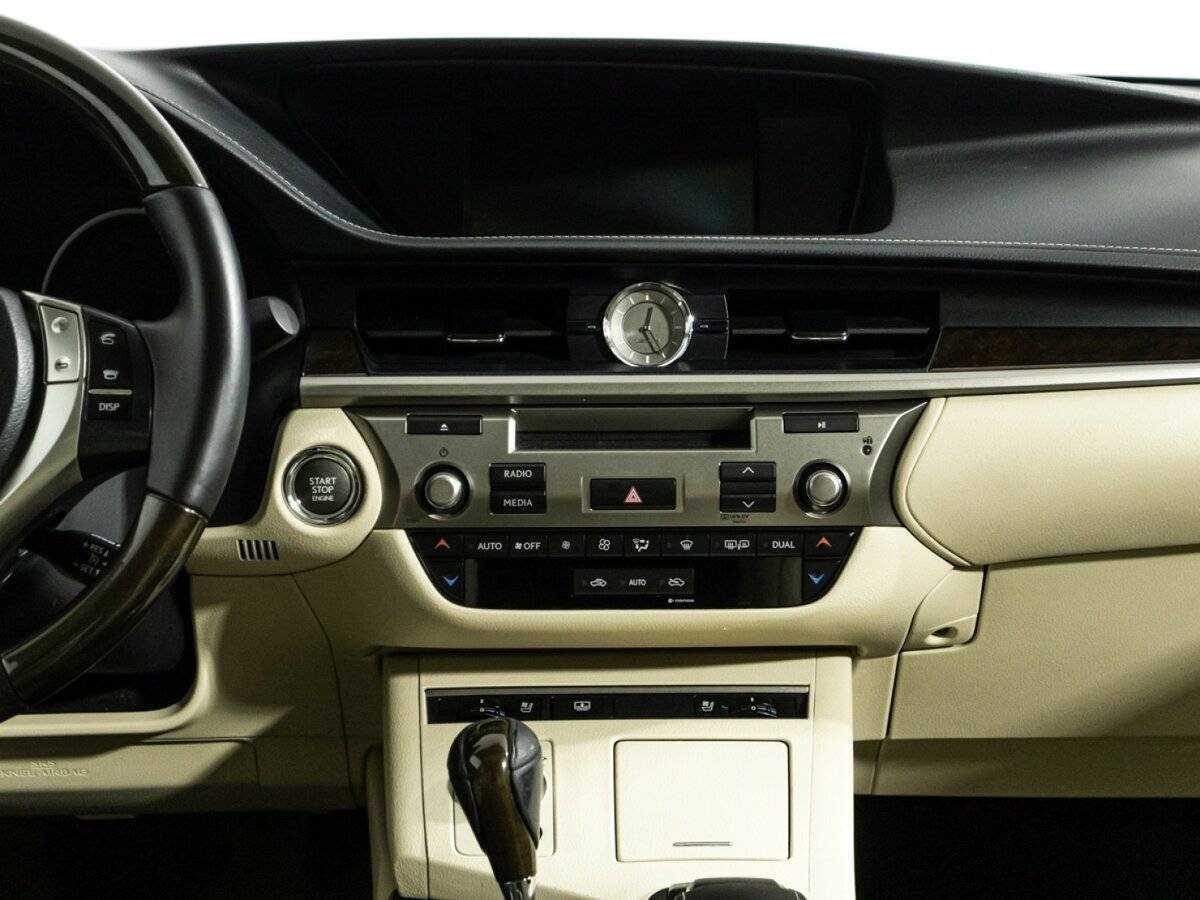 Купить Lexus ES с пробегом. Фото: #13