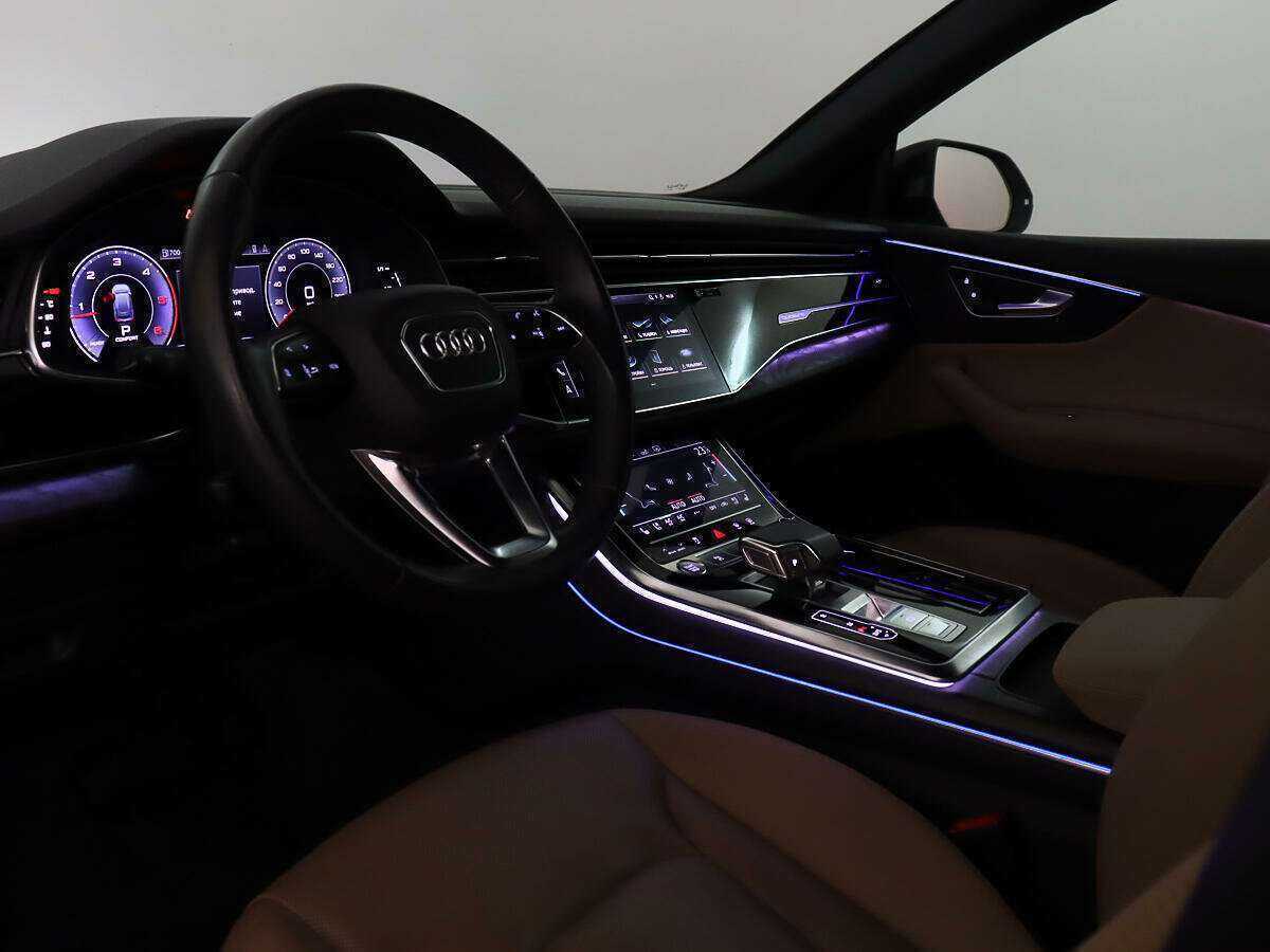 Купить Audi Q8 с пробегом. Фото: #12
