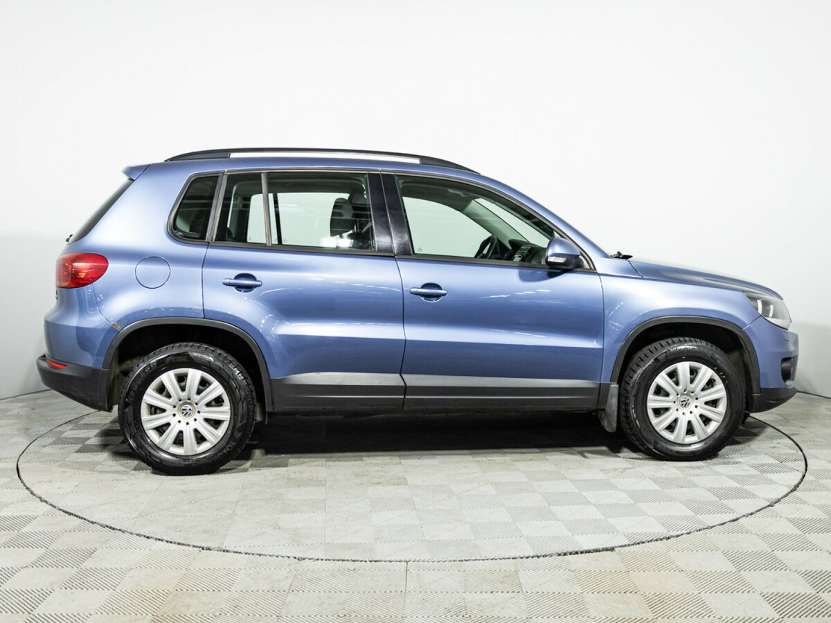 Купить Volkswagen Tiguan с пробегом. Фото: #3