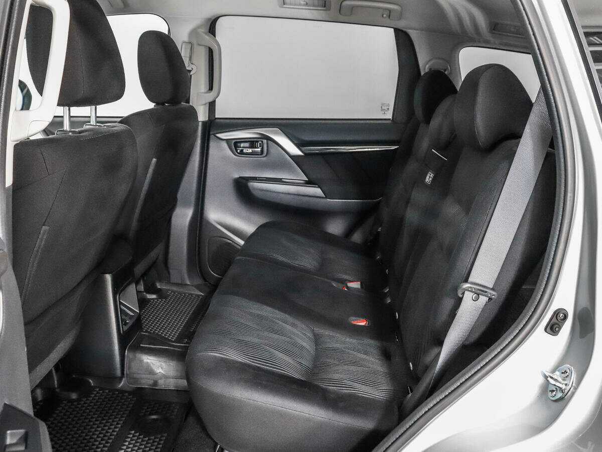 Купить Mitsubishi Pajero Sport с пробегом. Фото: #10