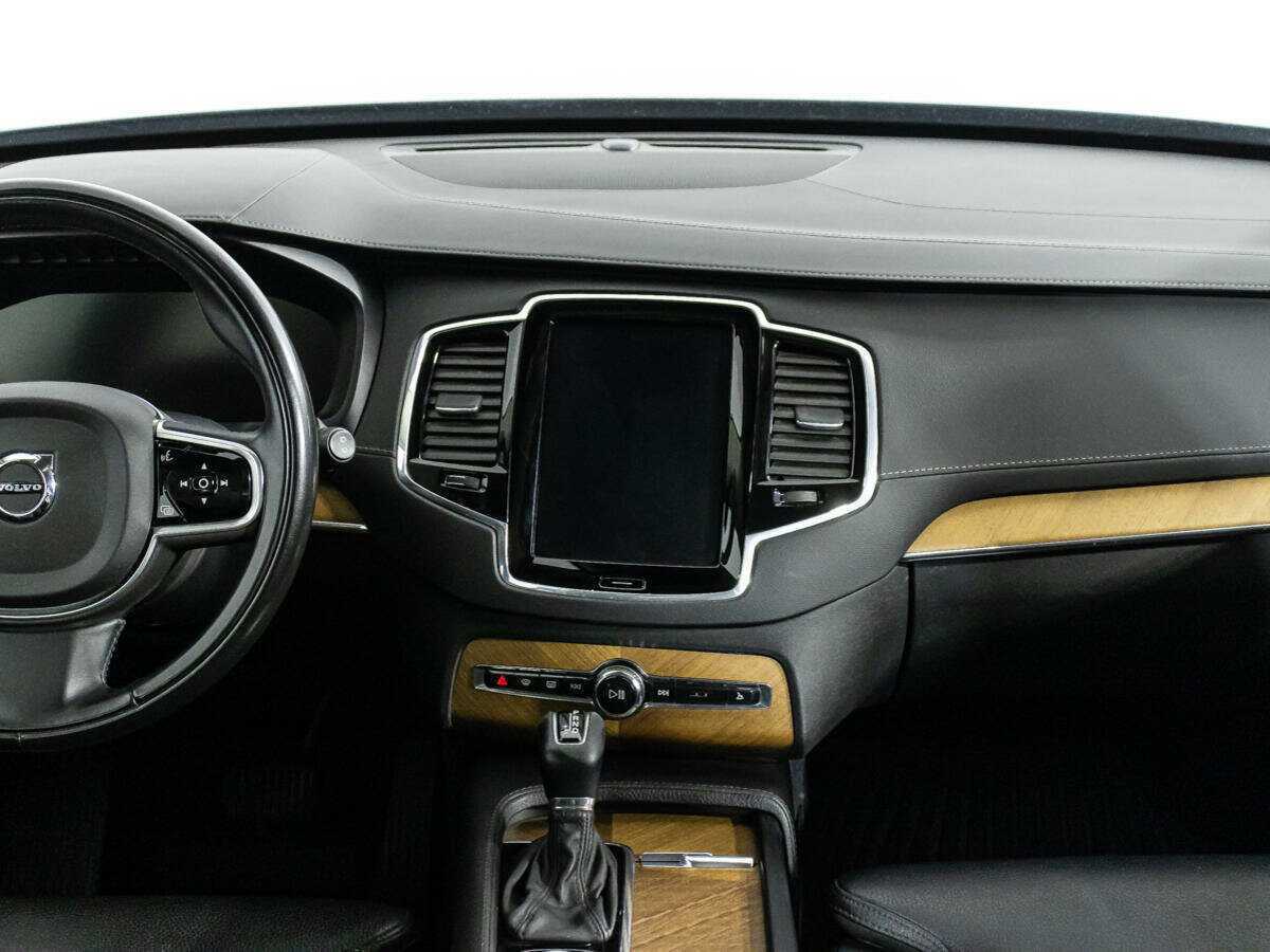 Купить Volvo XC90 с пробегом. Фото: #13