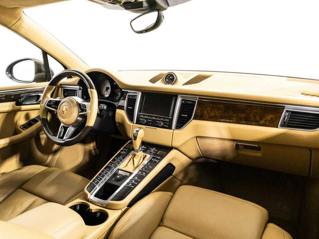 Купить Porsche Macan с пробегом. Фото: #8