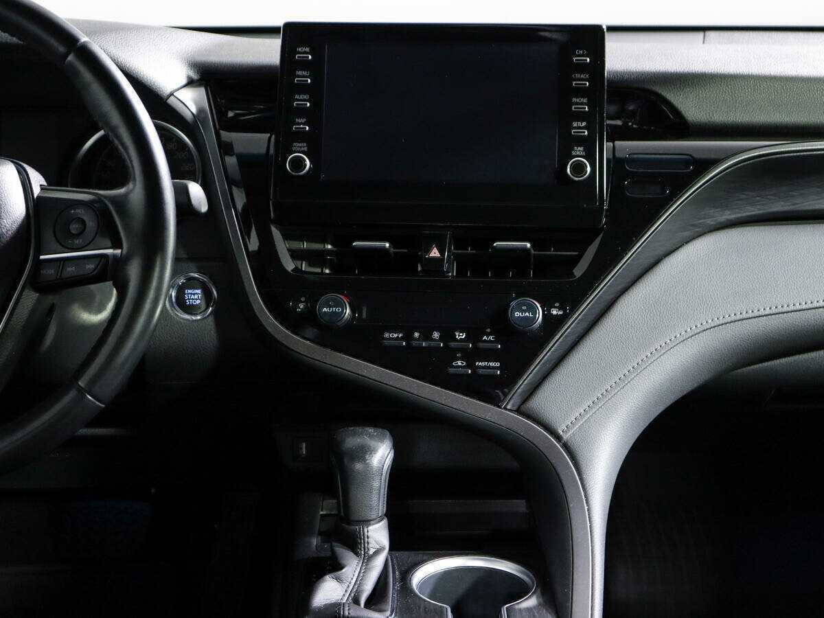 Купить Toyota Camry с пробегом. Фото: #10