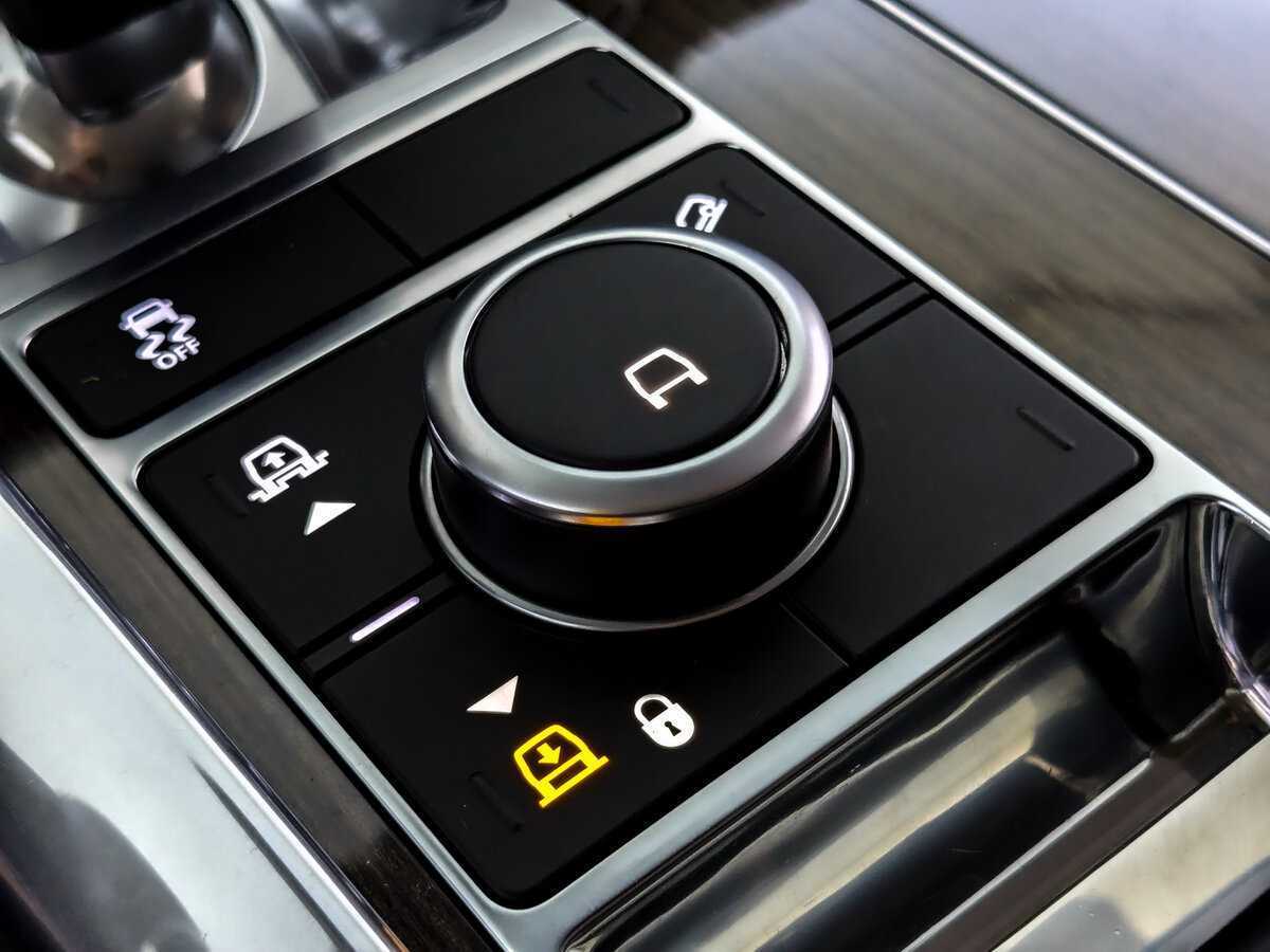 Купить Land Rover Range Rover Sport с пробегом. Фото: #23