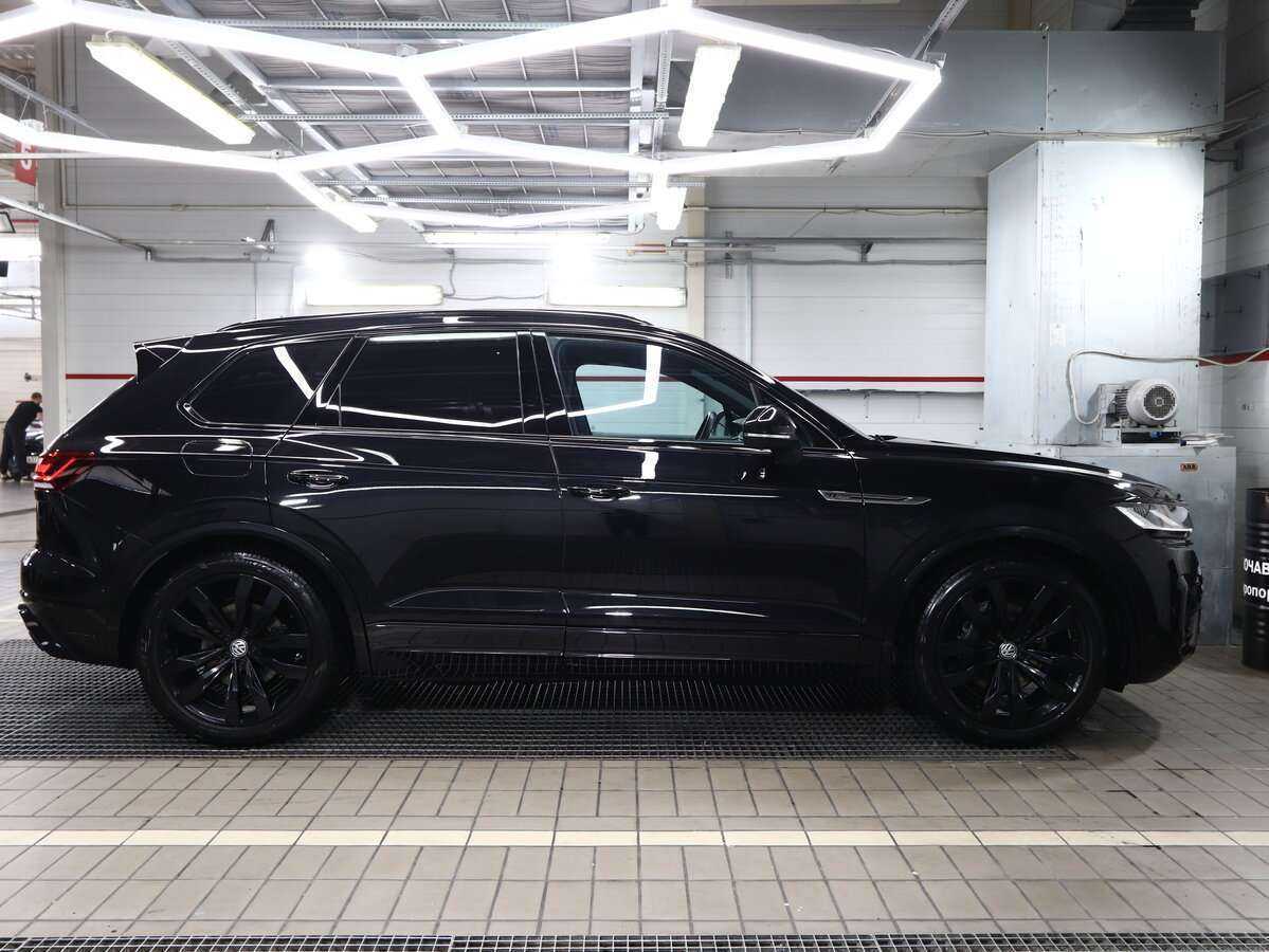 Купить Volkswagen Touareg с пробегом. Фото: #12