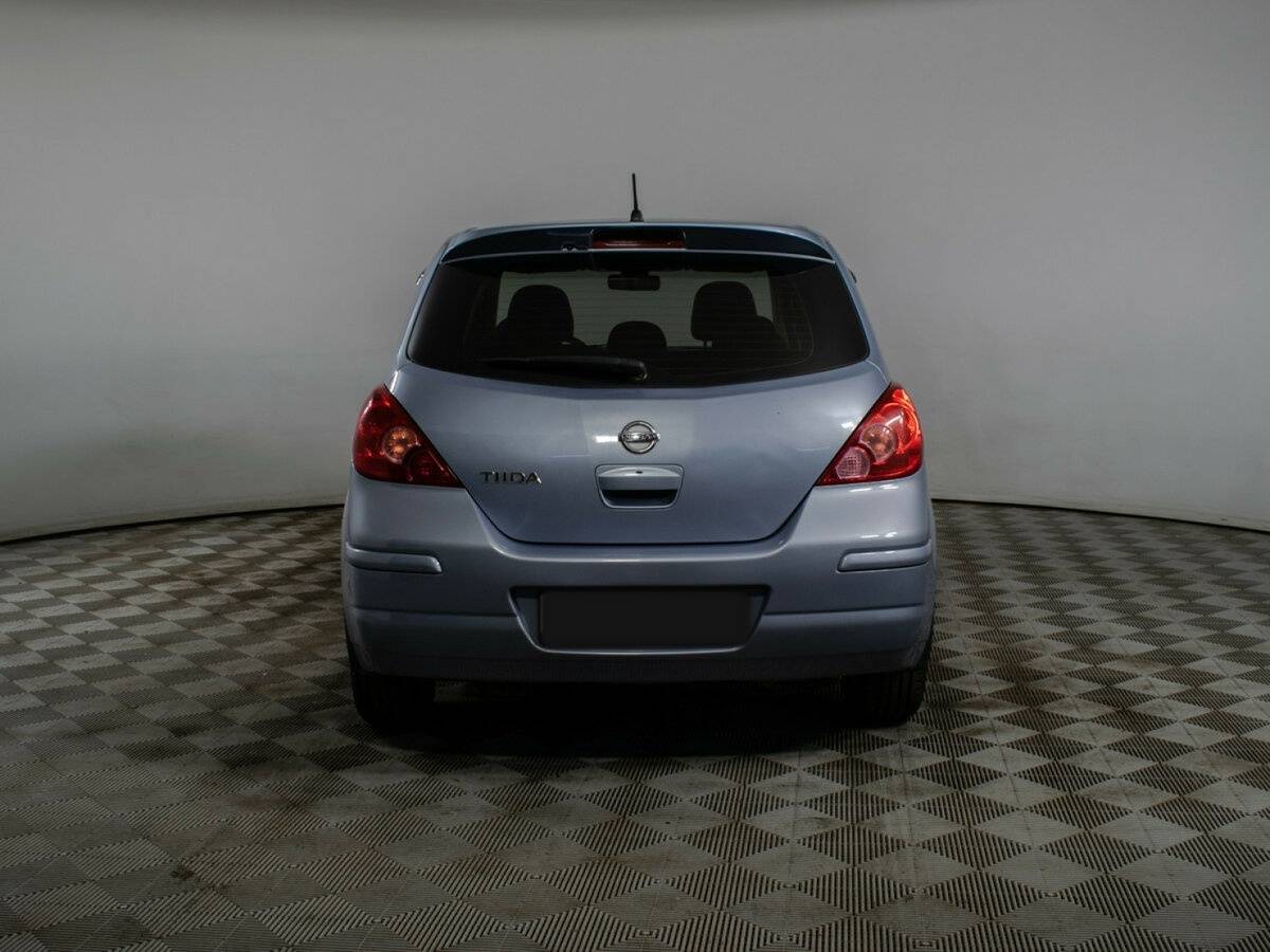 Купить Nissan Tiida с пробегом. Фото: #5