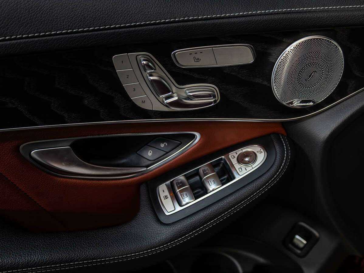 Купить Mercedes-Benz GLC Coupe с пробегом. Фото: #16