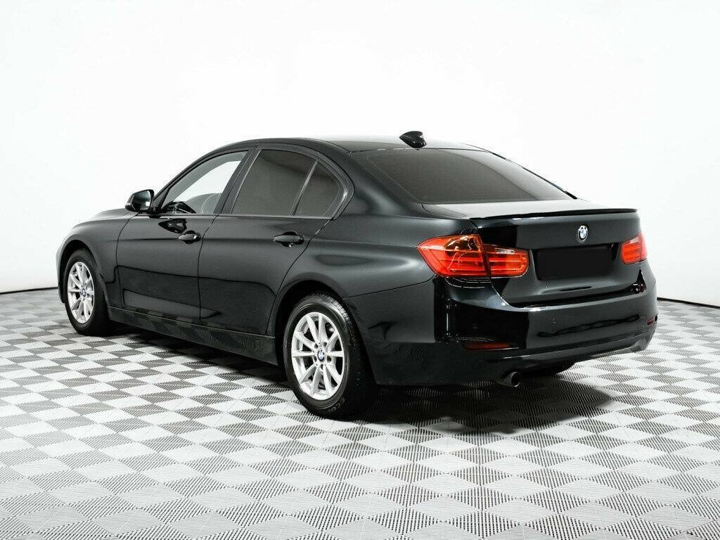Купить BMW 3 серии с пробегом. Фото: #5
