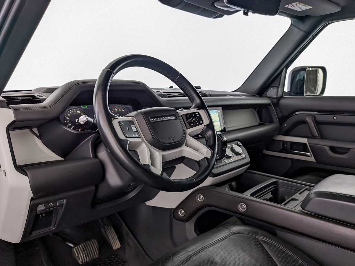 Купить Land Rover Defender с пробегом. Фото: #13