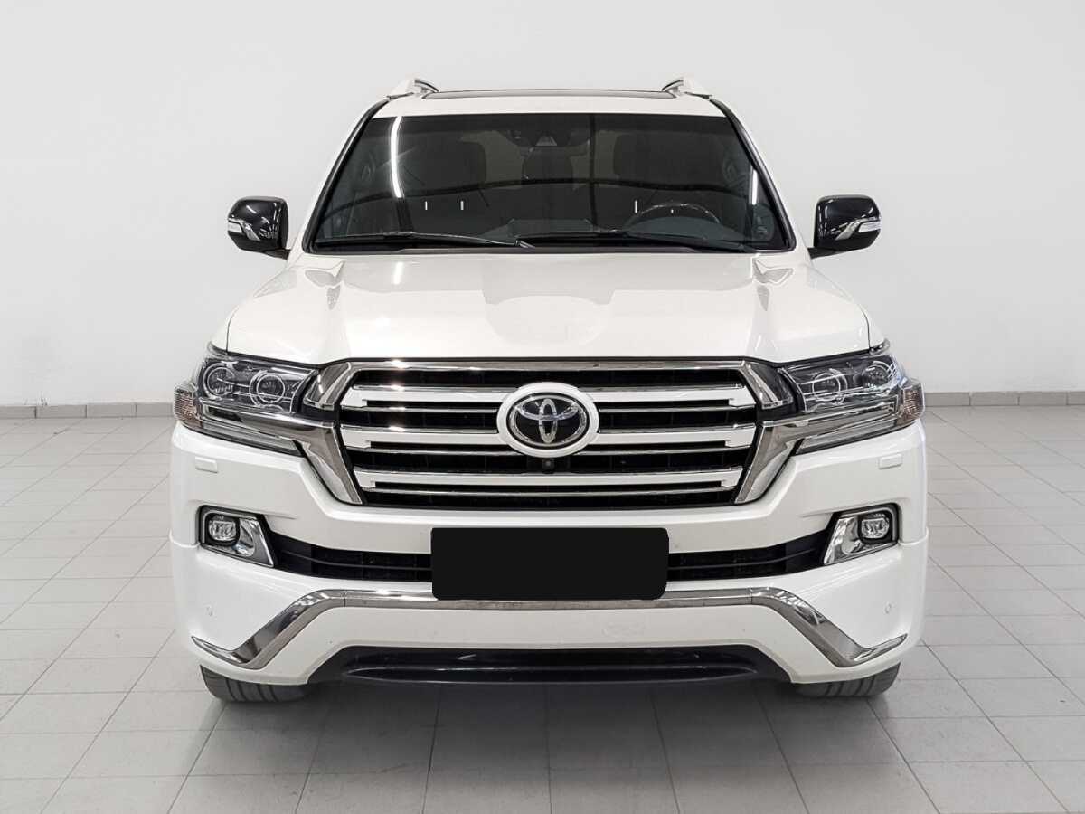 Купить Toyota Land Cruiser с пробегом. Фото: #1