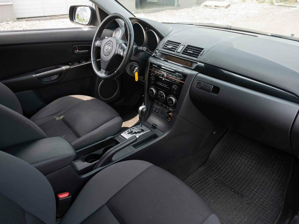 Купить Mazda 3 с пробегом. Фото: #10