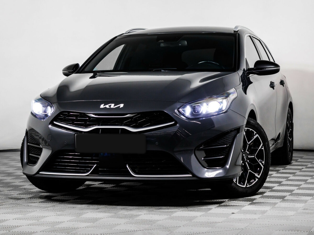 Купить Kia Ceed с пробегом. Фото: #0