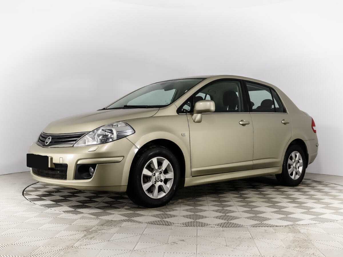 Купить Nissan Tiida с пробегом. Фото: #0